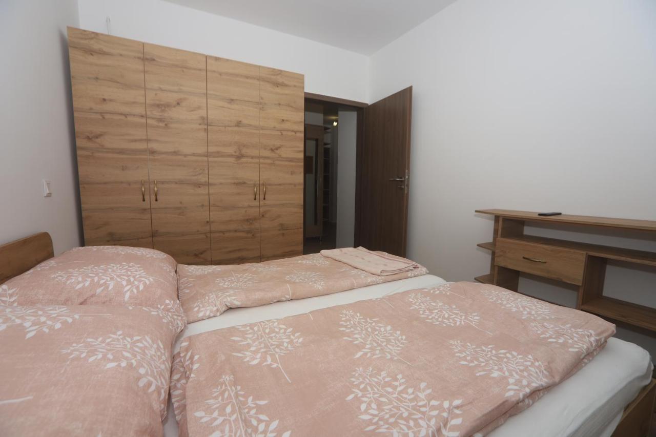 Ádám Guesthouse I. Kecskemét Esterno foto