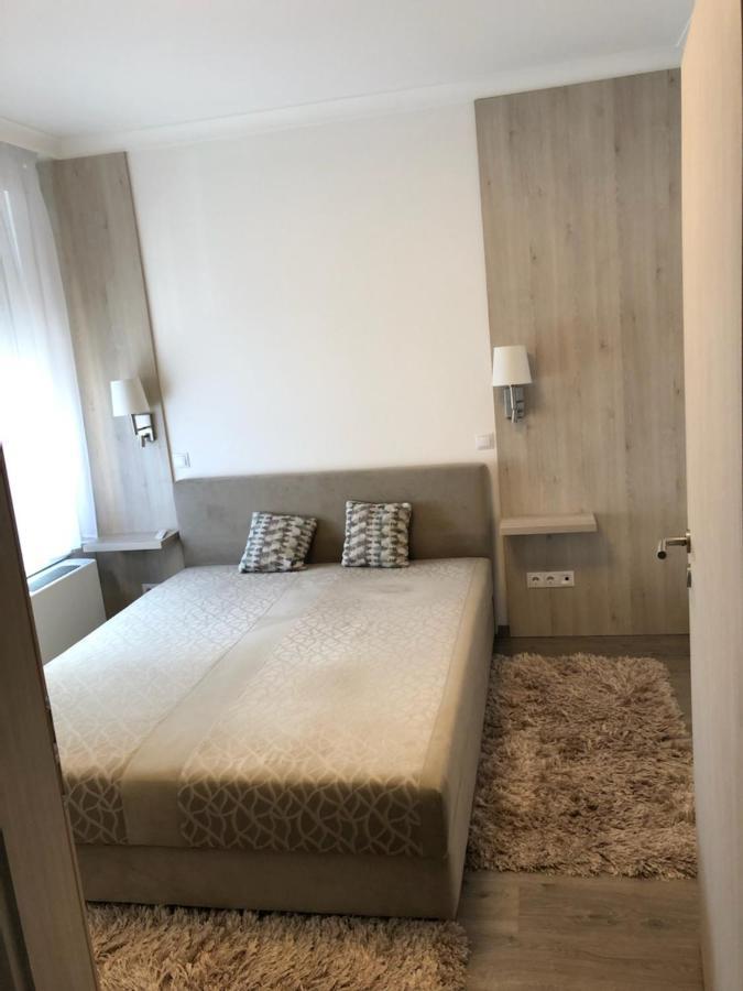 Ádám Guesthouse I. Kecskemét Esterno foto