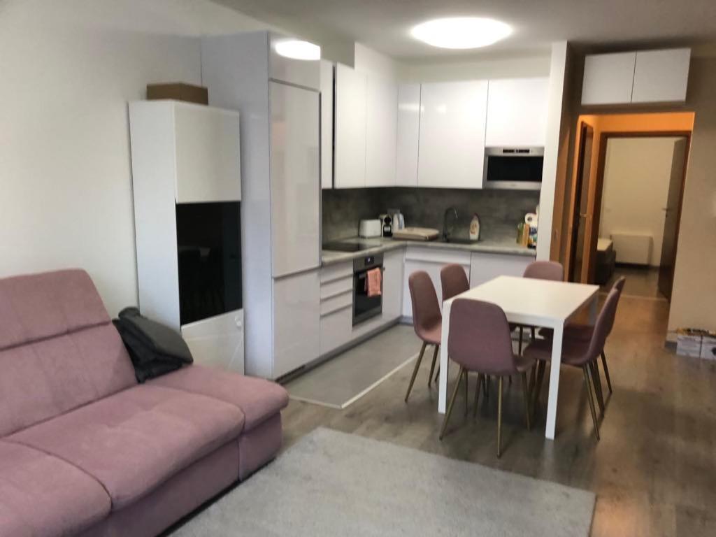 Ádám Guesthouse I. Kecskemét Esterno foto