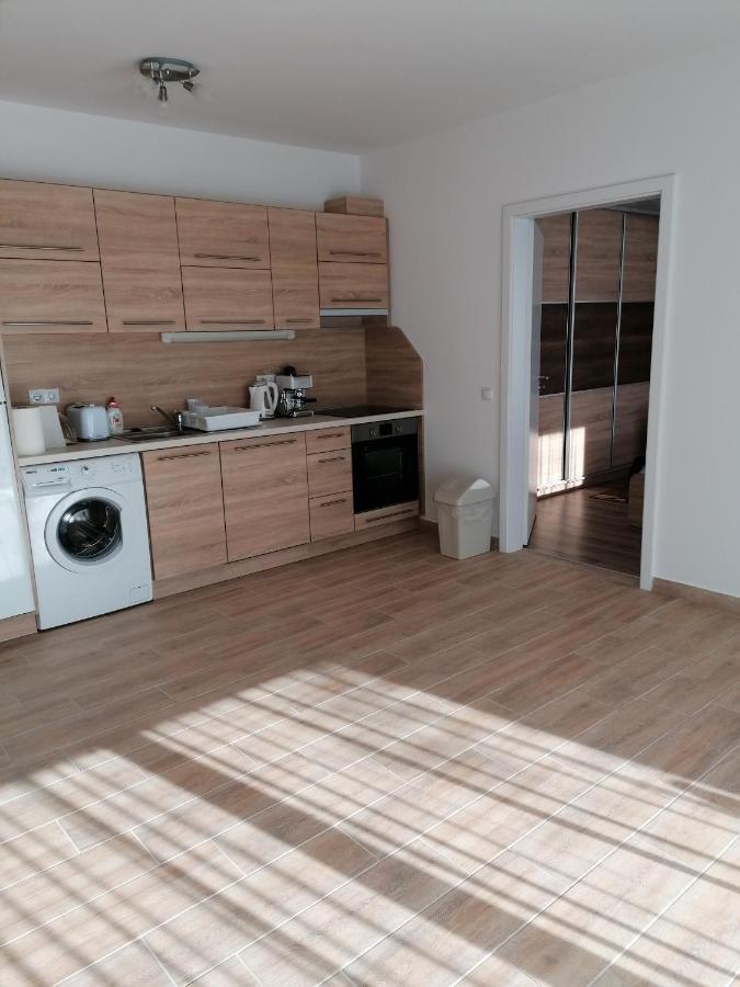 Ádám Guesthouse I. Kecskemét Esterno foto